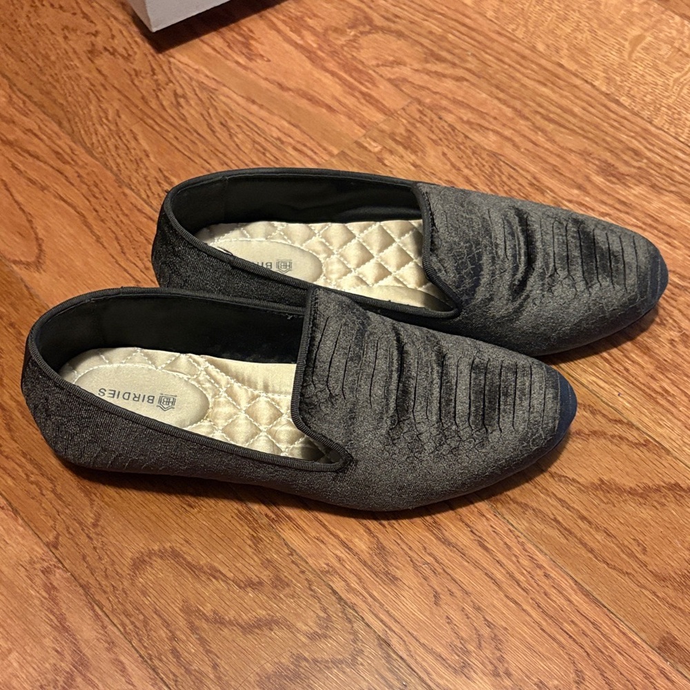 Birdies Dark Gray Textured Loafers